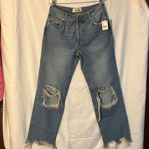 We The Free Denim Distressed Front Knee Ripped Blue Jeans SZ 24 #59 - Picture 2 of 15